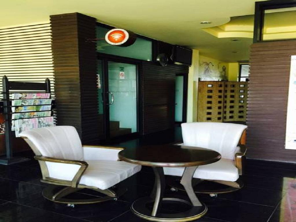 Prachuap Beach Hotel Prachuap Khiri Khan Dış mekan fotoğraf