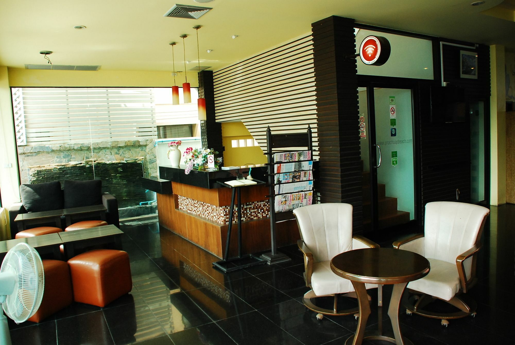 Prachuap Beach Hotel Prachuap Khiri Khan Dış mekan fotoğraf